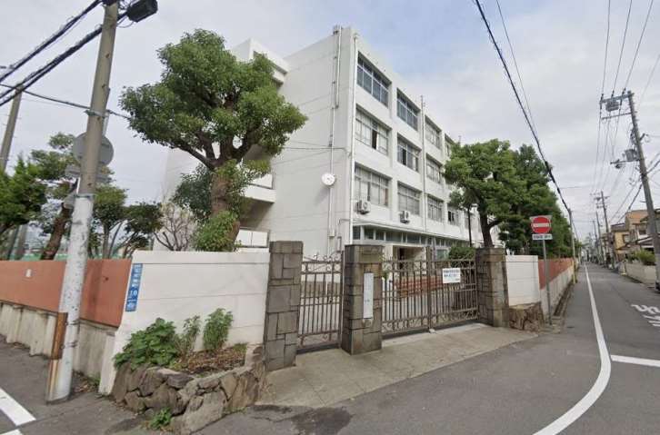 高校・高専　県立尼崎高等学校（高校・高専）まで477m