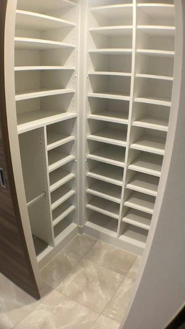 収納　シューズインクローゼット