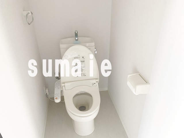 トイレ　トイレ。