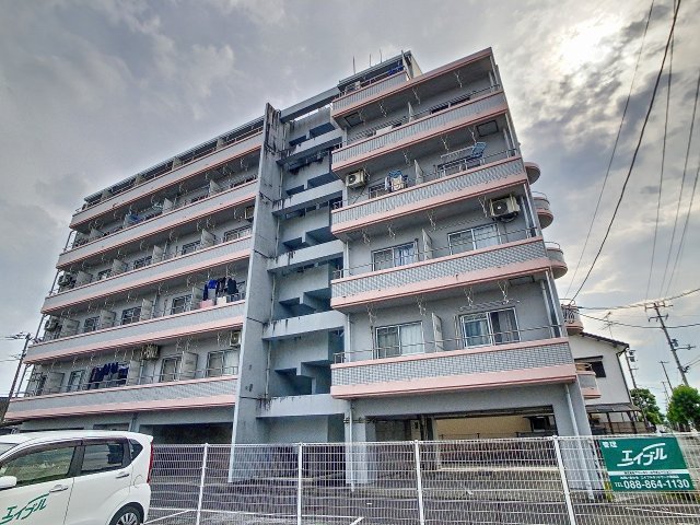 建物外観　2023年6月撮影※現況を優先致します。