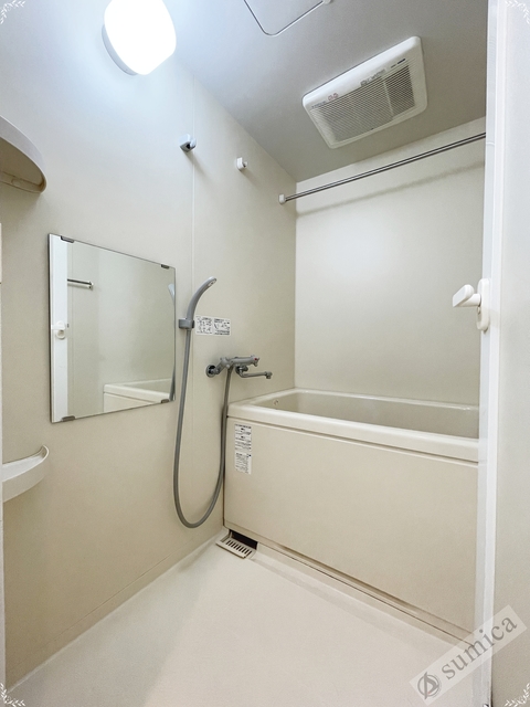 バス・シャワールーム　浴室暖房乾燥機付きバスルーム♪♪