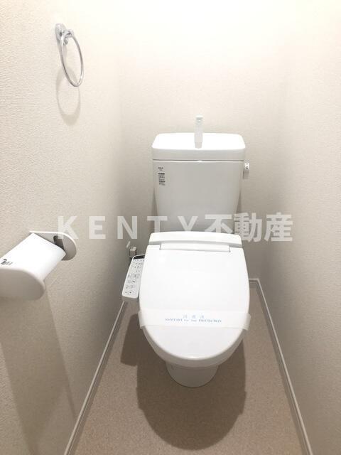 トイレ　清潔感のあるトイレです