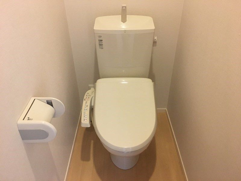 トイレ　参考写真
