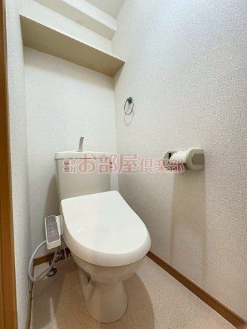 トイレ　コンパクトで使いやすいトイレです
