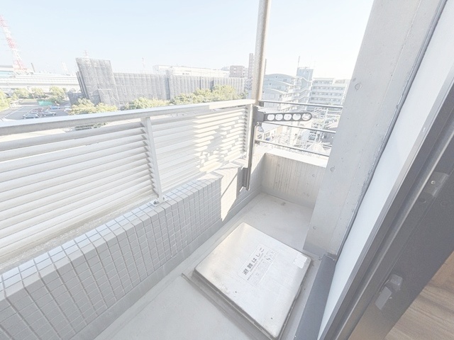 バルコニー　便利で嬉しいバルコニー付きです♪