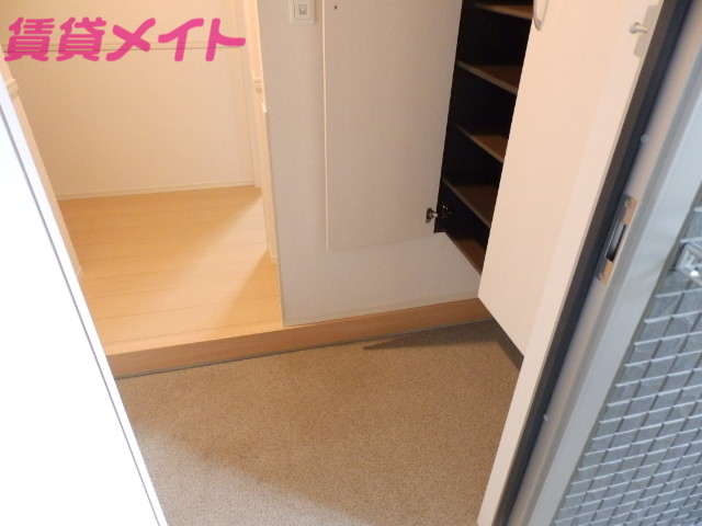 玄関　玄関