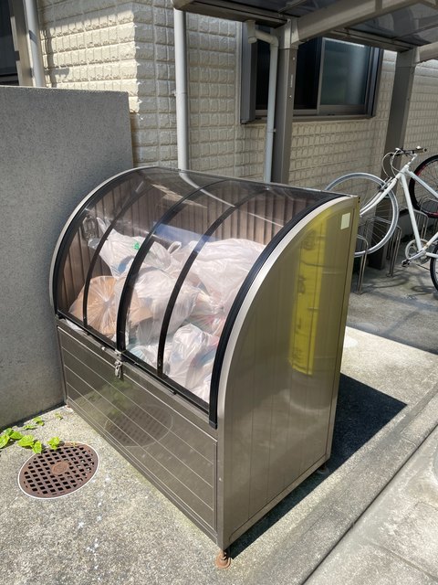 その他　ゴミストッカー