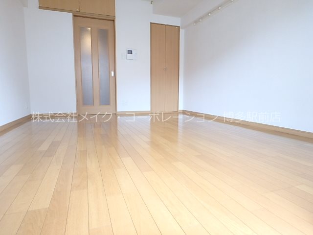 居室・リビング　※入居中の為別部屋写真使用現状優先
