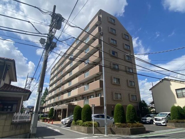 建物外観　ローヤルシティ越谷のご紹介は住まいの窓口アソシエにお任せくだ