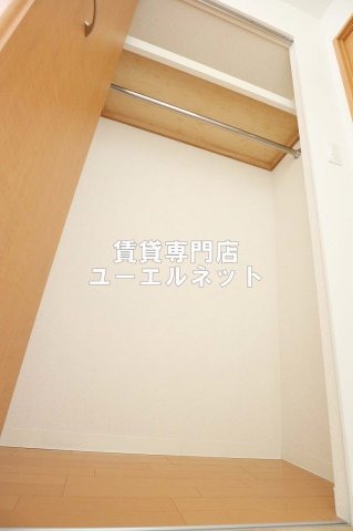 収納　クローゼット付きでお部屋もスッキリ♪