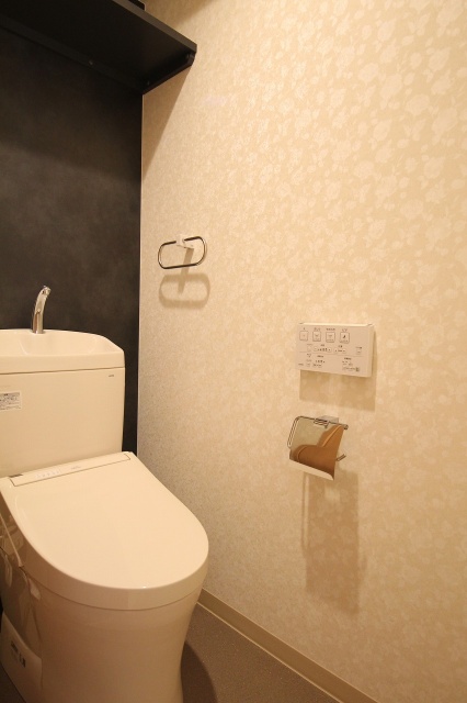 トイレ　別号室の写真です
