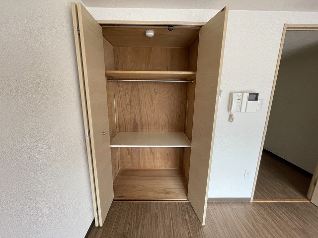 収納　※204号室の写真です。