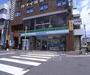 コンビニ　ファミリーマート阪急桂駅前店（コンビニ）まで420m