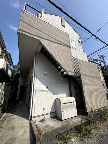 建物外観　駅近で通勤・通学に便利！ロフト付き物件です。