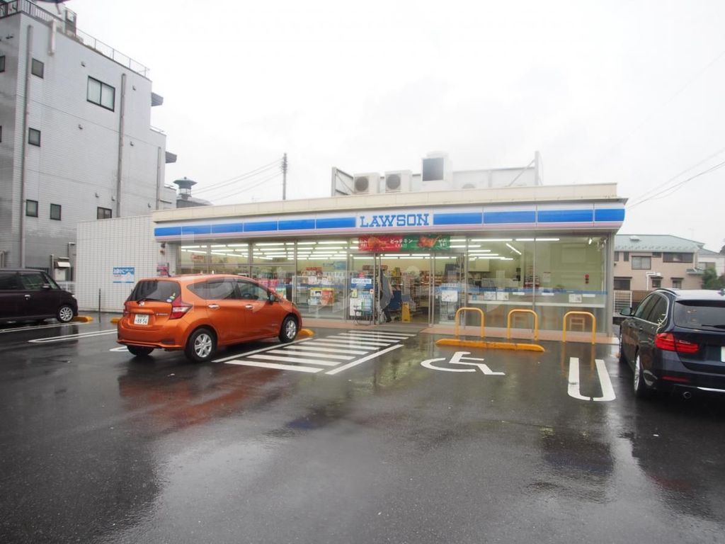 コンビニ　ローソン船橋湊町一丁目店（コンビニ）まで170m