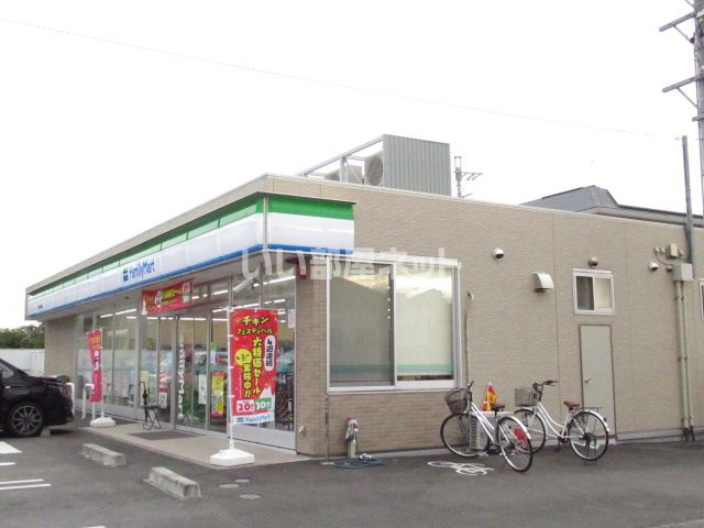 コンビニ　ファミリーマート瀬古店（コンビニ）まで93m
