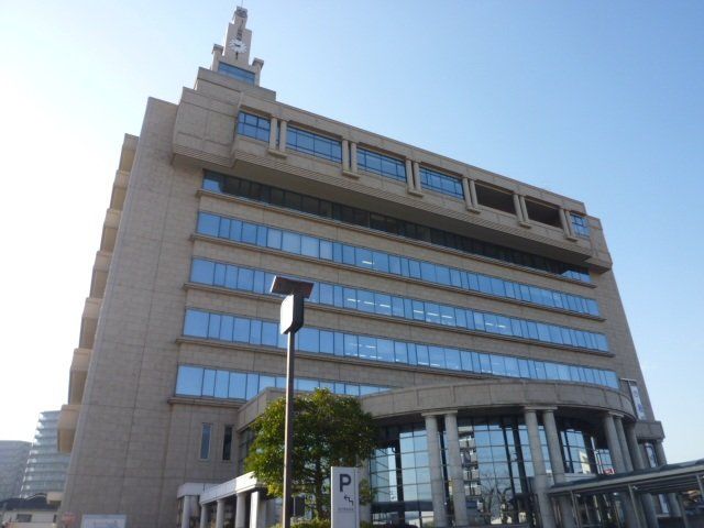 役所　藤井寺市役所（役所）まで391m