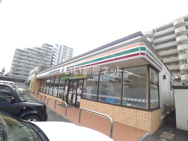 コンビニ　セブンイレブン　仙台長町七丁目店（コンビニ）まで161m