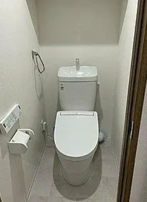 トイレ　トイレもきれいです