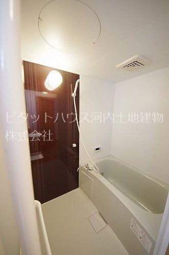 バス・シャワールーム　類似室内
