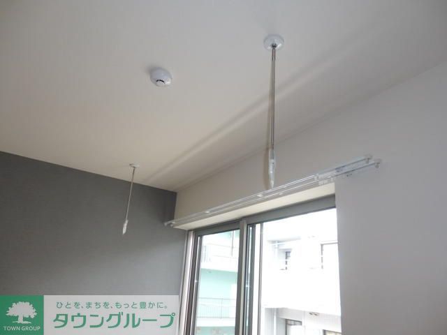 その他設備　室内物干し
