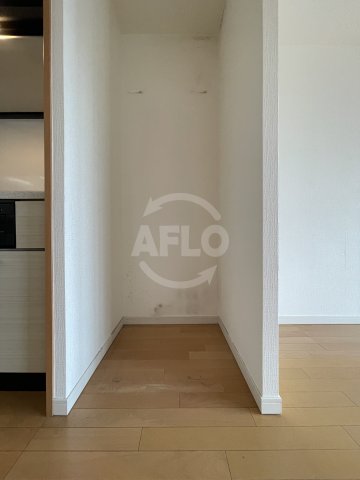 その他設備　ロイヤルパークスなんば　冷蔵庫置場