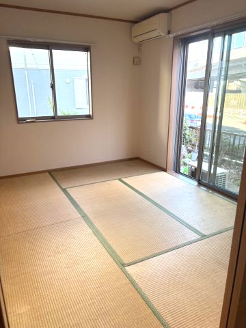 藤沢市城南2丁目戸建の内装写真