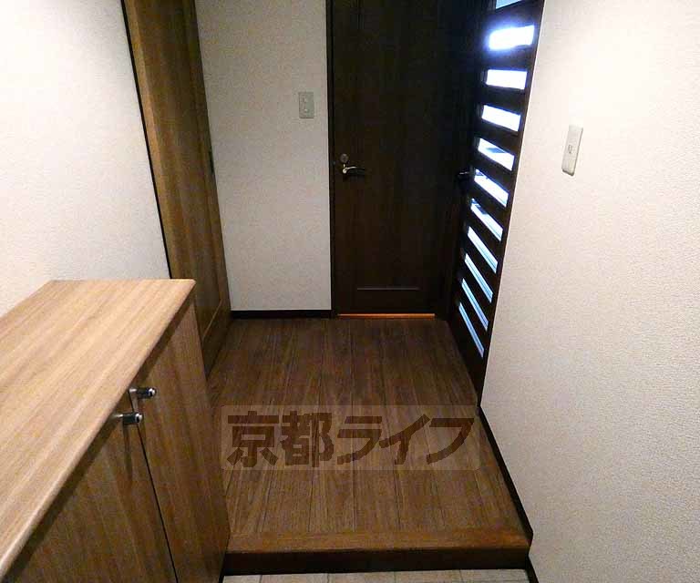 グランレブリー御所東IIの内装写真