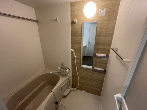 ジーメゾン越谷大沢の風呂写真