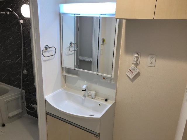 グランシャリオ波寄の内装写真