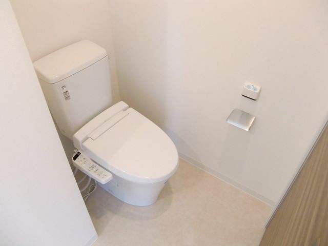 フルールバロン八王子のトイレ写真