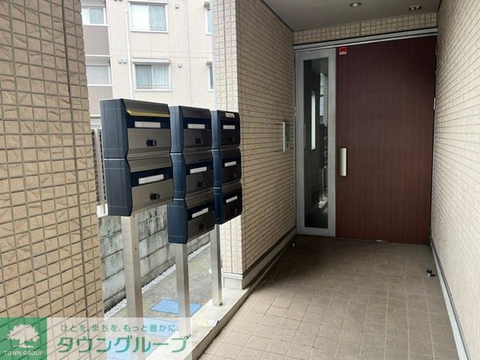エントランス　★お部屋探しは株式会社タウンハウジング東京まで★