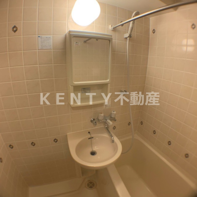 洗面設備　洗面所です