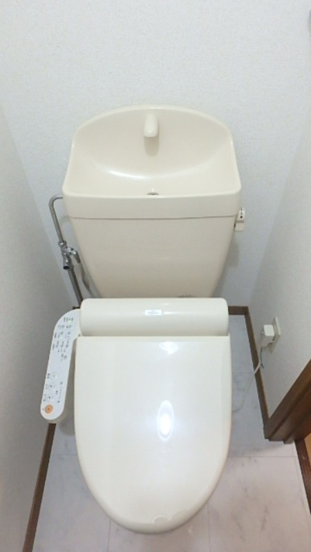 トイレ　図面と現状に相違がある場合には現状を優先