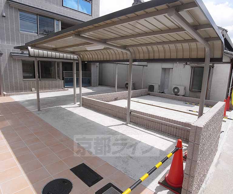 阪急京都線 桂駅 徒歩4分 3階建 築13年の外観写真
