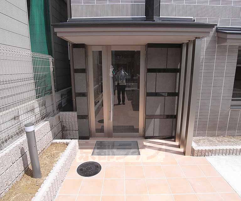 阪急京都線 桂駅 徒歩4分 3階建 築13年の外観写真