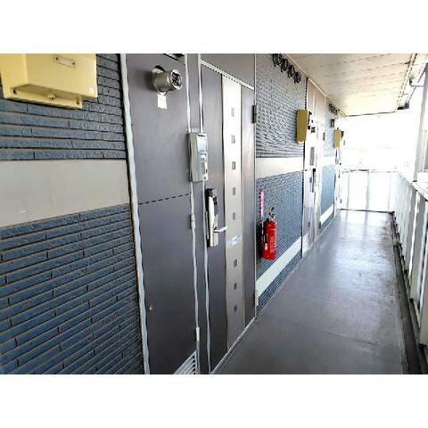 多摩都市モノレール 上北台駅 徒歩9分 4階建 築17年の外観写真