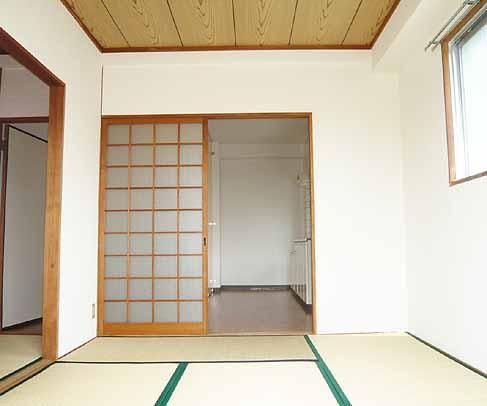ハウスS&Yの居間写真