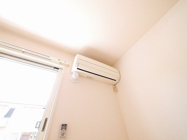 その他設備　エアコンつき