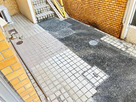 バルコニー　ベランダ