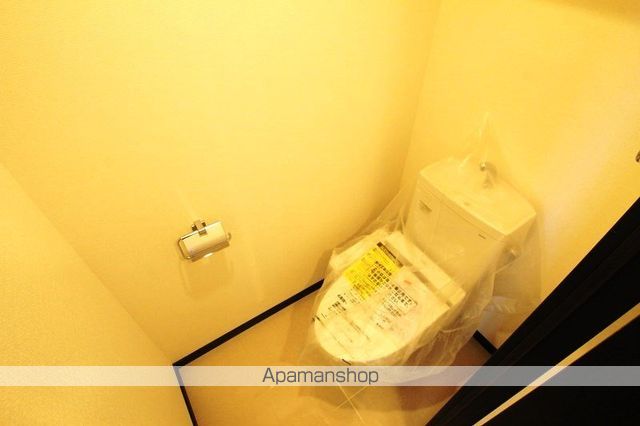 エステムコート新大阪Xザ・ゲートのトイレ写真