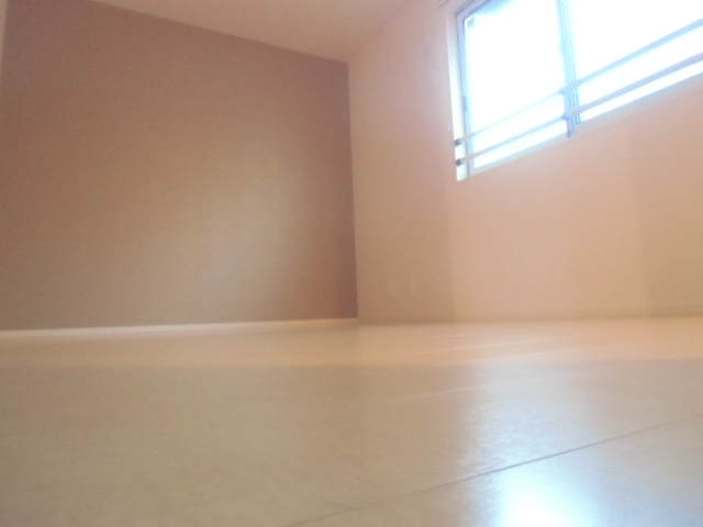 収納　ウォークインクローゼット付ベッドルームです☆