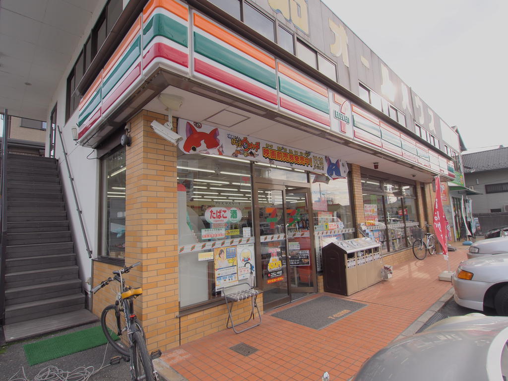 【安芸郡府中町大須のマンションのコンビニ】