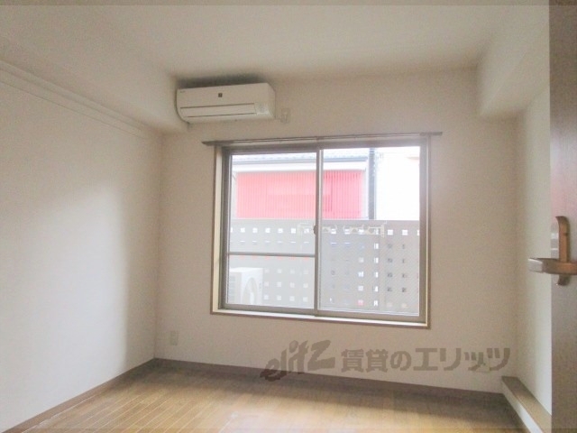 居室・リビング　洋室