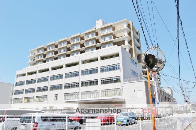 病院　徳島県立中央病院（病院）まで850m