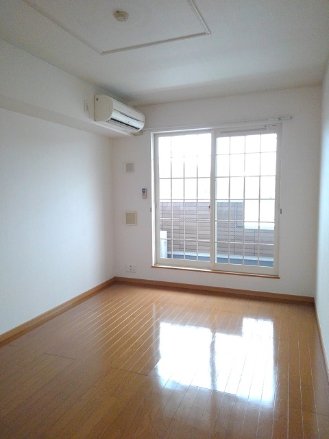 居室・リビング　南向きのLDK11.3帖