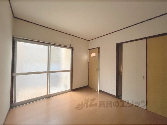 居室・リビング　洋室