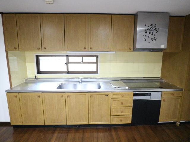 キッチン　きれいなキッチンです