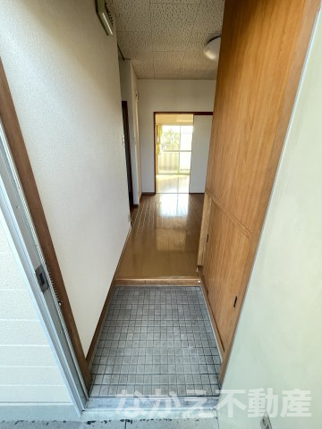 玄関　ゆったりとした玄関です