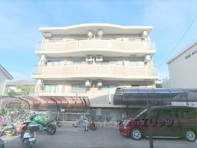 京都市左京区山端森本町のマンションの建物外観